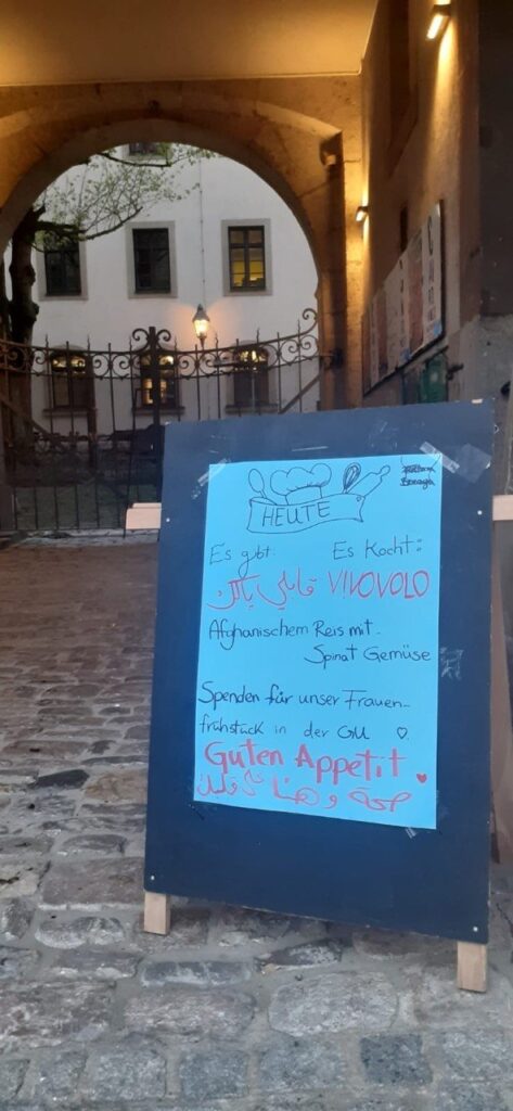 Das Plakat vorm Cairo